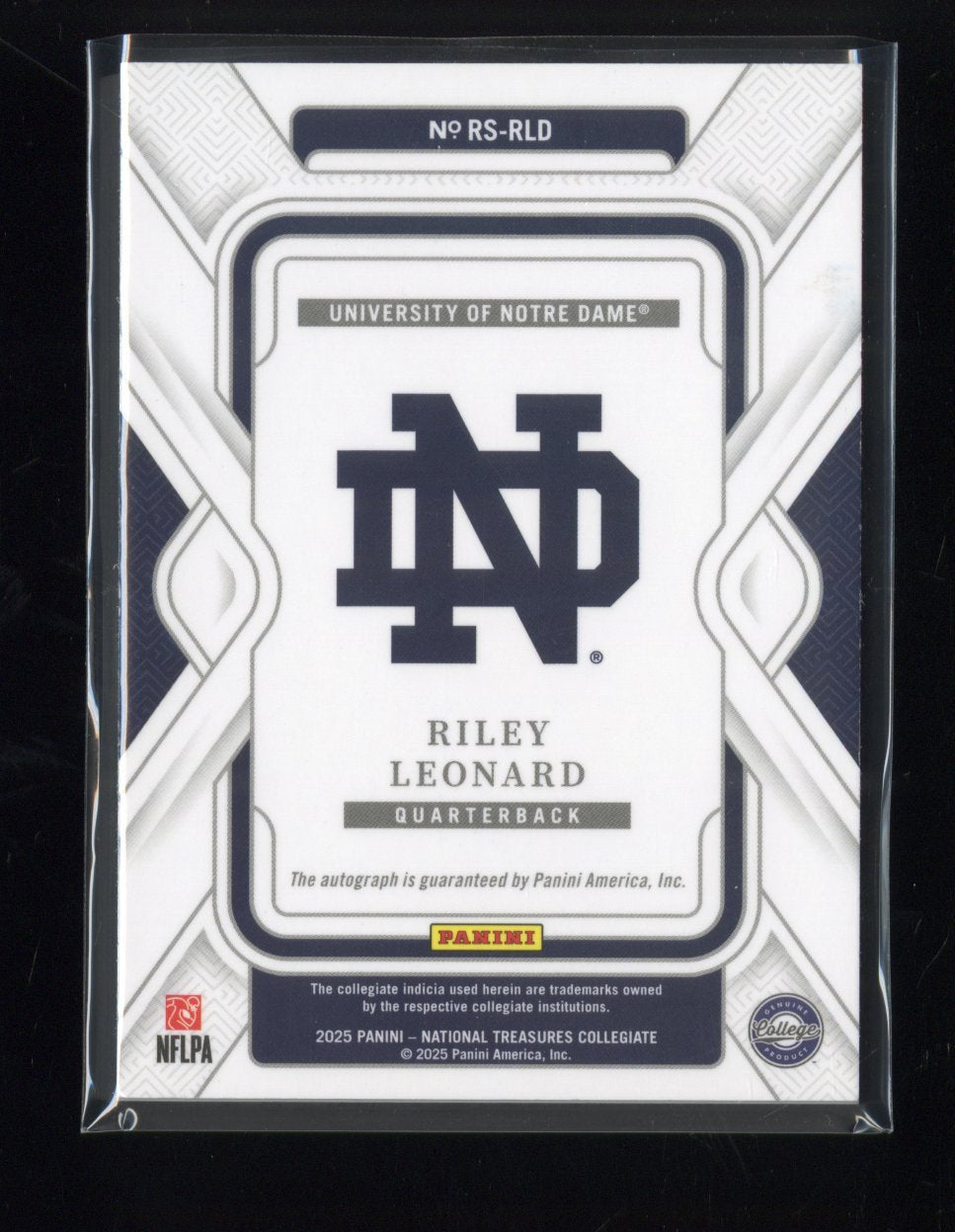 2025 Panini National Treasures Collegiate Riley Leonard RC Rookie Auto 49/49Sports Cards