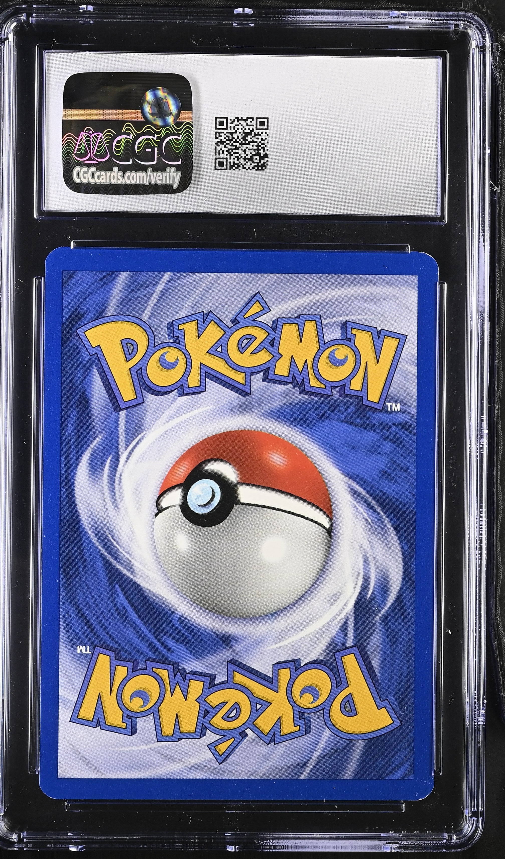 2000 Pokémon Pikachu #87/130 CGC 8